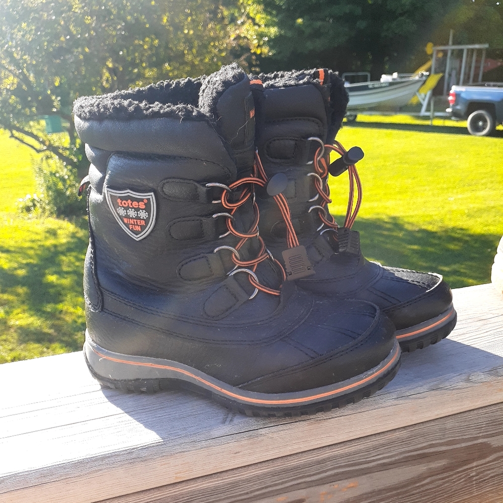 Winter boots
